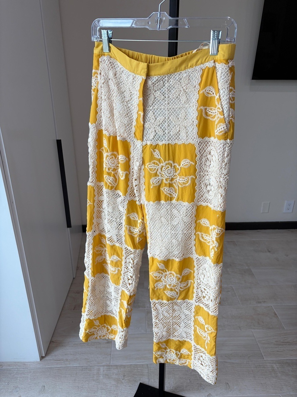 Farm Rio Lace Pants - Picture 4 of 8